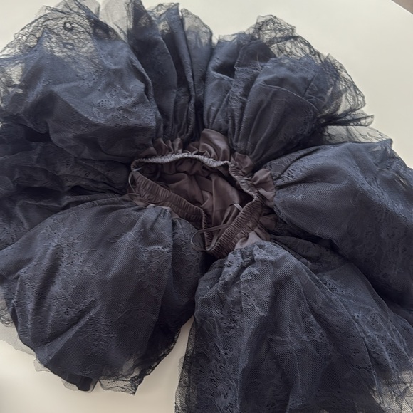 Designer Handmade Midnight Gothic Corset Gown - Picture 16 of 16